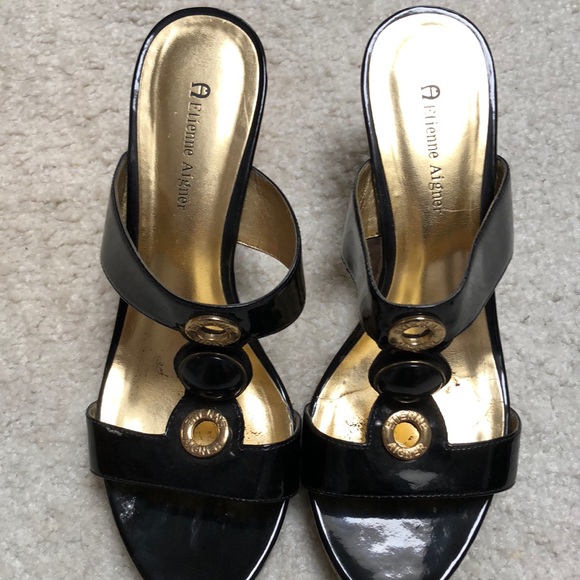 Etienne Aigner NWOT black dress slides, gold and black button design ,size 8 1/2 - Picture 1 of 4